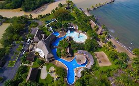 Amatique Bay Hotel